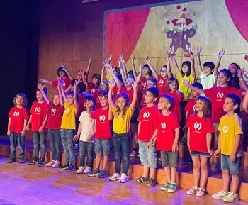 Cor Petits y el Cor Mitjans del Orfeó Català