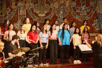 Cors Infantil i Juvenil Palau Vincles