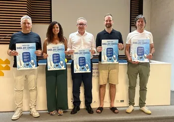 La Banda Jove de la Vall d'Albaida reúne a músicos de trece sociedades